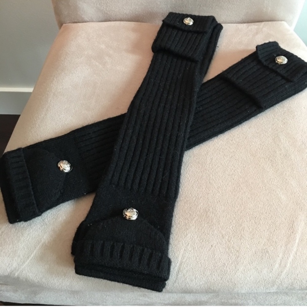 Michael Kors black fingerless mitten gloves